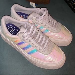 Adidas Sambarose Out Loud Orchid Tint Iridescent Sneakers EE5128 Womens Size 6.5